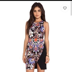 Surface interest Spliced Mini Dress in Multi